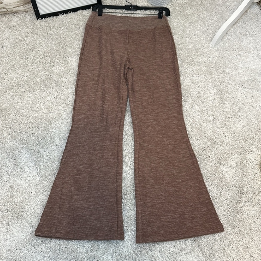 OLI VIV Morgan Flared Pants - Picture 5 of 11